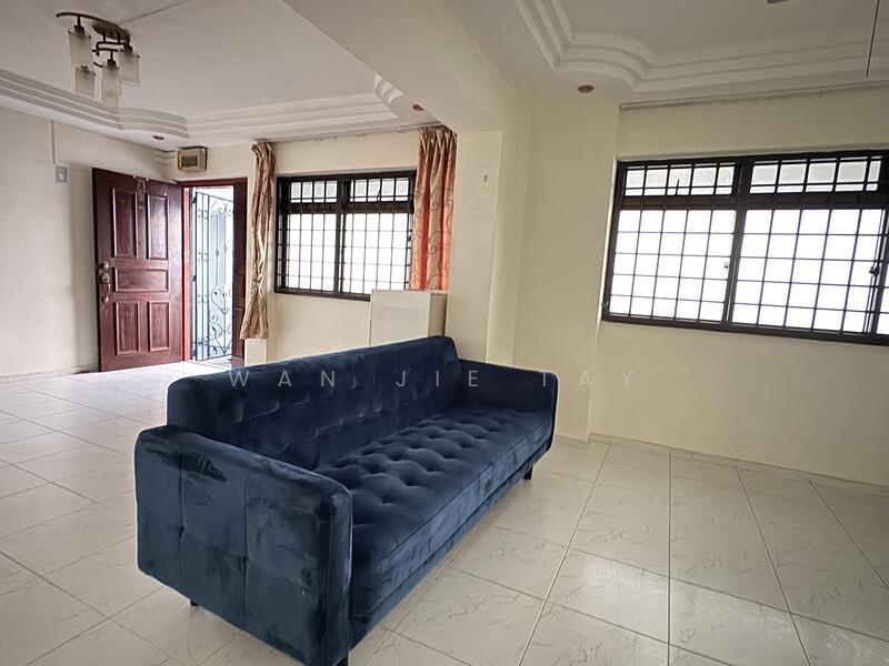 976 Hougang Street 91, 976 Hougang Street 91, 3 Bedrooms, 1,076 sqft, HDB Flat For Rent, by Wan Jie Tay, 60019825 - Living Room - PropertyGuru.com.sg
