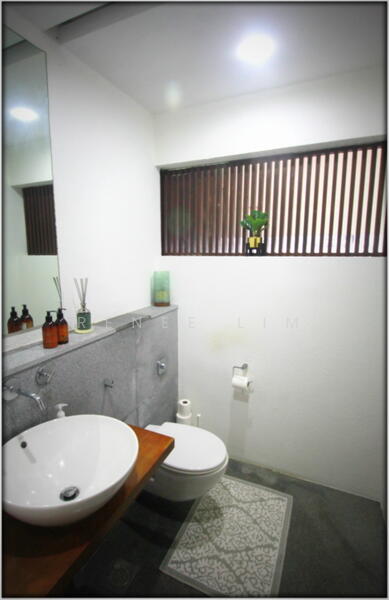 Powder Room