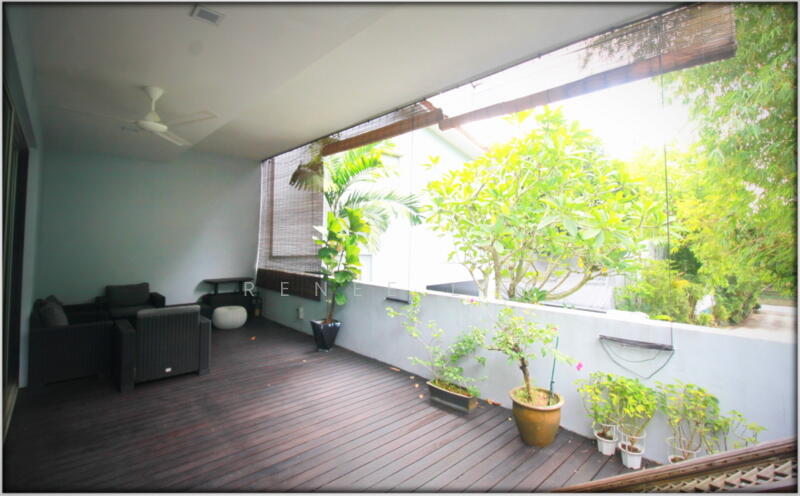 Balcony off the living area