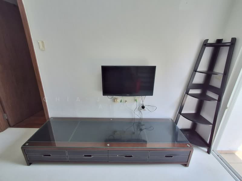 Parc Rosewood, 79 Rosewood Drive, 2 Bedrooms, 581 sqft, Condominium For Rent, by Chia Jyh Kwang Alan, 60019906 - PropertyGuru.com.sg