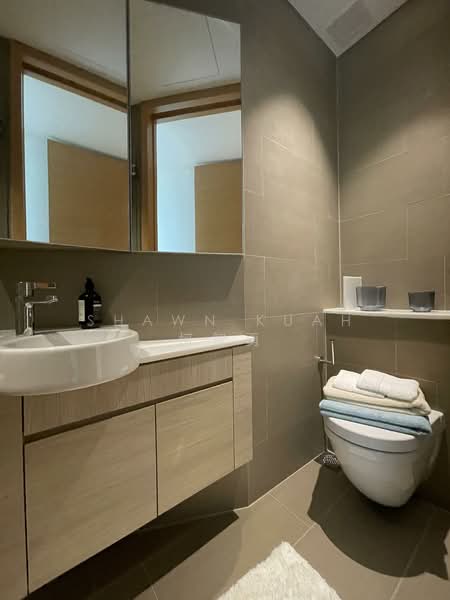 The Crest, 103 Prince Charles Crescent, 1 Bedroom, 300 sqft, Condominium For Rent, by Shawn Kuah 柯智勇, 60020072 - PropertyGuru.com.sg