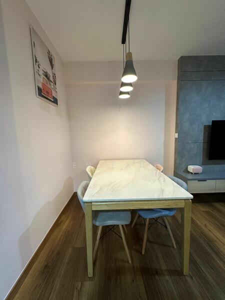 For Rent - 102B Canberra Street