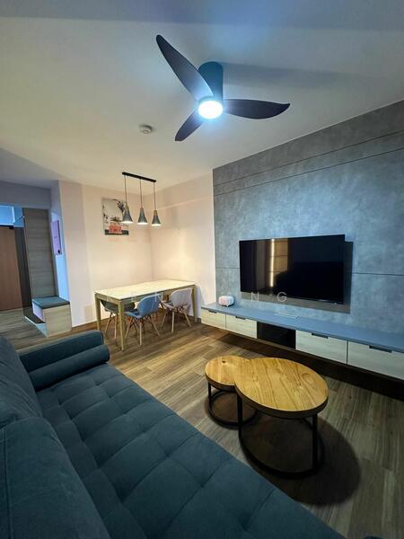 For Rent - 102B Canberra Street