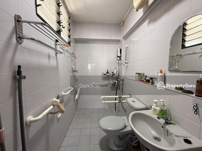 Common Bathroom