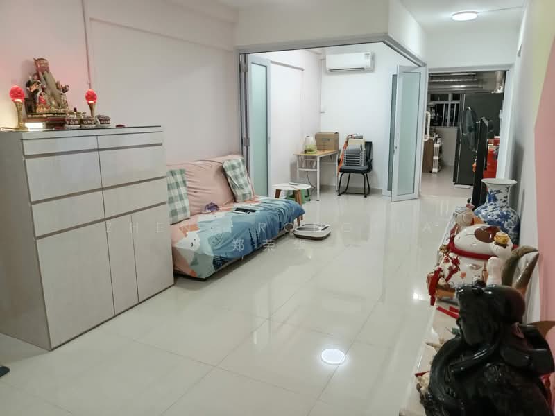 365 Clementi Avenue 2, 365 Clementi Avenue 2, Room Rental, 150 sqft, HDB Flat For Rent, by Zheng Ronghua 郑荣华, 60020442 - Living Room - PropertyGuru.com.sg
