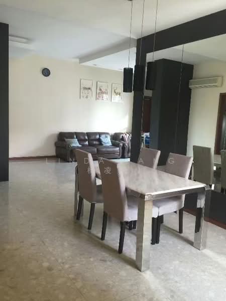 The Floravale, 226 Westwood Avenue, Room Rental, 180 sqft, Executive Condominium For Rent, by Linda Yang (杨凌云), 60020529 - Dining Room - PropertyGuru.com.sg