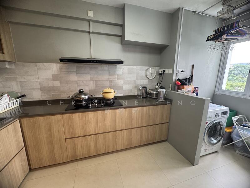 910 Jurong West Street 91, 910 Jurong West Street 91, Room Rental, 150 sqft, HDB Flat For Rent, by Christine Peng 彭婷婷, 60020570 - Kitchen - PropertyGuru.com.sg