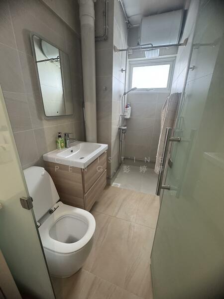 910 Jurong West Street 91, 910 Jurong West Street 91, Room Rental, 150 sqft, HDB Flat For Rent, by Christine Peng 彭婷婷, 60020570 - Bathroom - PropertyGuru.com.sg
