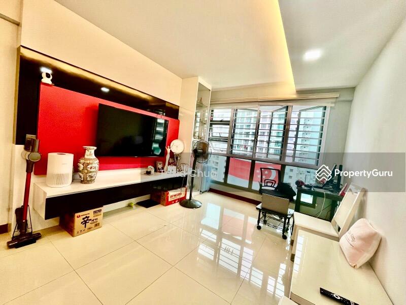 For Sale - 678B Punggol Drive