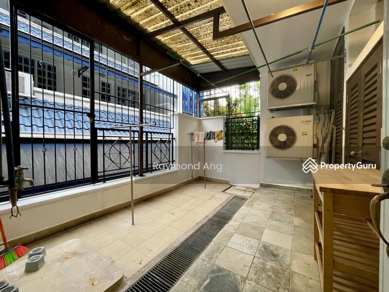 Laundry Yard 