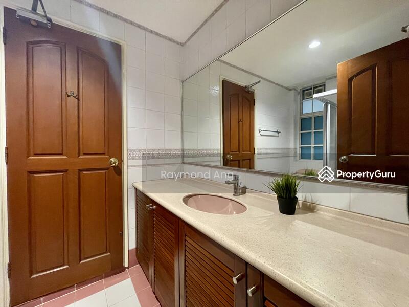 Jack & Jill Bathroom