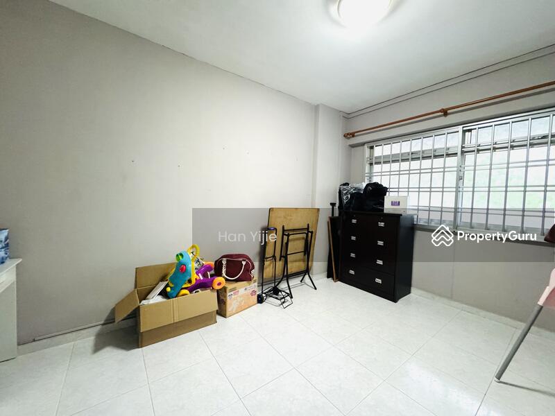 For Sale - 354 Tampines Street 33