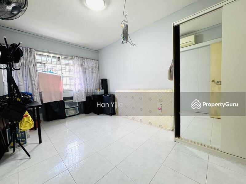 For Sale - 354 Tampines Street 33