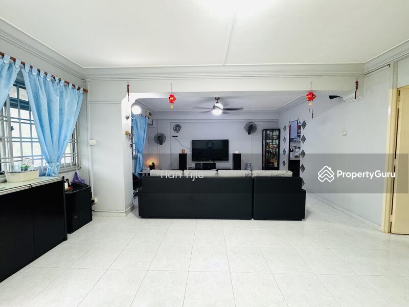 For Sale - 354 Tampines Street 33