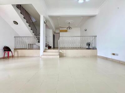 For Sale - Island Gardens