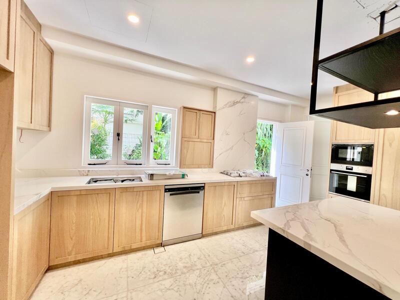 +65.89533345 Bukit Timah Road Brand New Black and White Bungalow, , 4 Bedrooms, 2,680 sqft, Good Class Bungalow For Rent, by Clare Loh 卢煜婕, 60020774 - Kitchen - PropertyGuru.com.sg