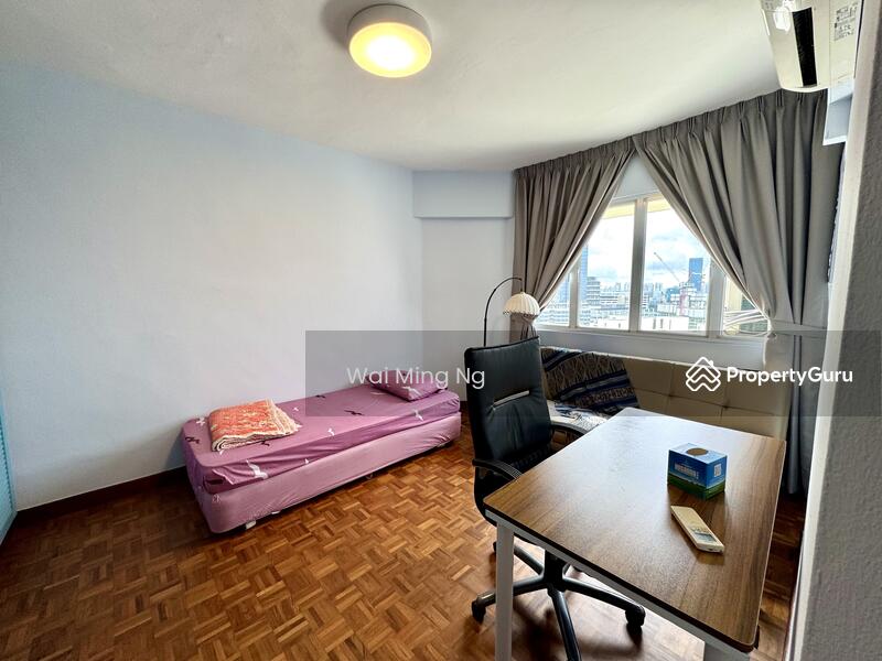 Common bedroom 2 