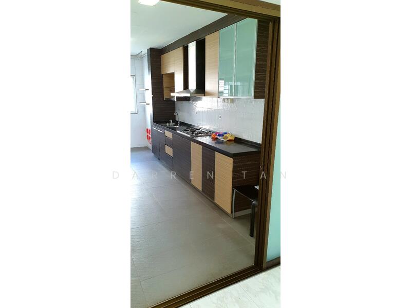 Spacious Kitchen 