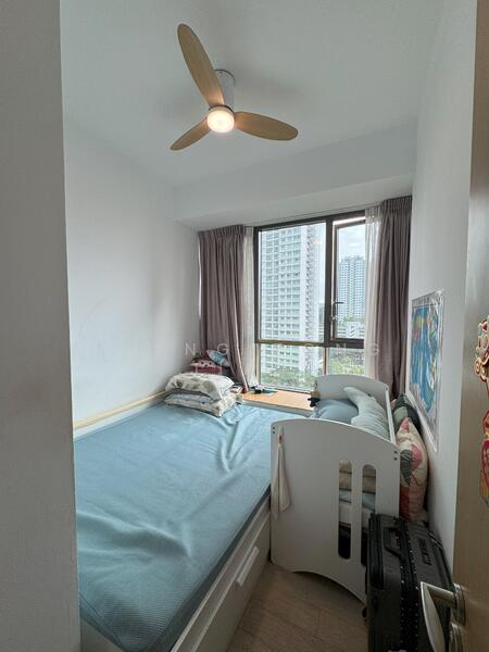 Skyline Residences, 610 Telok Blangah Road, 2 Bedrooms, 829 sqft, Condominium For Rent, by Zheng Zong Jian, 60020955 - Bedroom - PropertyGuru.com.sg
