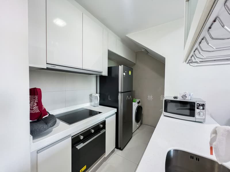 The Rochester Residences, 33 Rochester Drive, 1 Bedroom, 840 sqft, Apartment For Rent, by Regan Lim 林鉦桀, 60021015 - PropertyGuru.com.sg