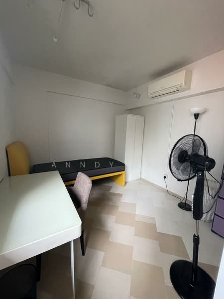230 Serangoon Avenue 4, 230 Serangoon Avenue 4, Room Rental, 120 sqft, HDB Flat For Rent, by Anndy Tan, 60021043 - PropertyGuru.com.sg
