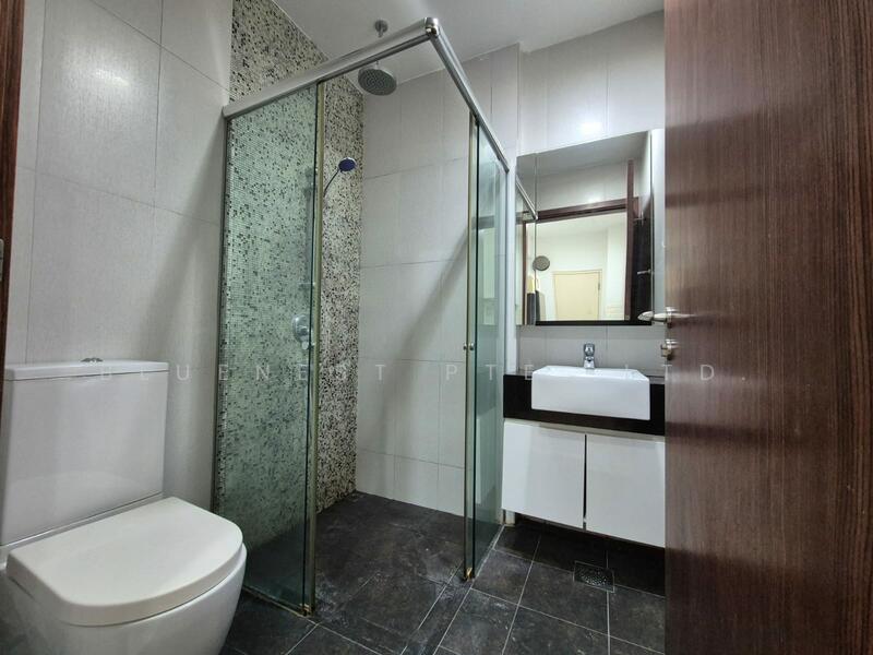 East Village, 432 Upper Changi Road, 2 Bedrooms, 732 sqft, Condominium For Rent, by KENNETH CHUA, 60021164 - Bathroom - PropertyGuru.com.sg