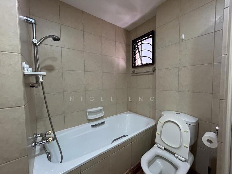 Heritage View, 8 Dover Rise, Buona Vista / West Coast / Clementi New Town, Room Rental, 200 sqft, Condominium For Rent, by Nigel Eng, 60021229 - Bathroom - PropertyGuru.com.sg