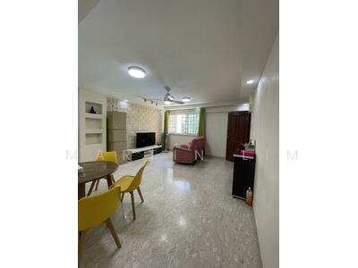 For Sale - 706 Hougang Avenue 2