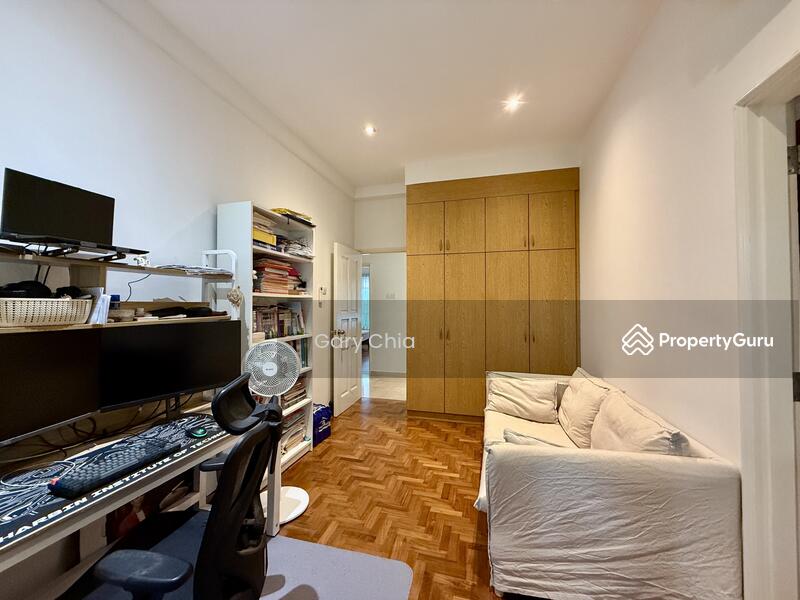 For Sale - Le Wood