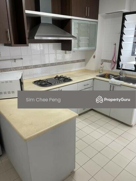 For Rent - 652 Senja Link