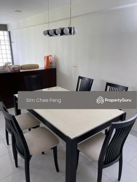For Rent - 652 Senja Link