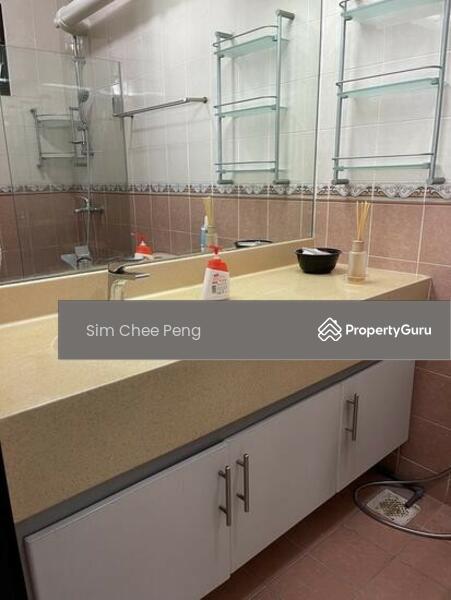 For Rent - 652 Senja Link