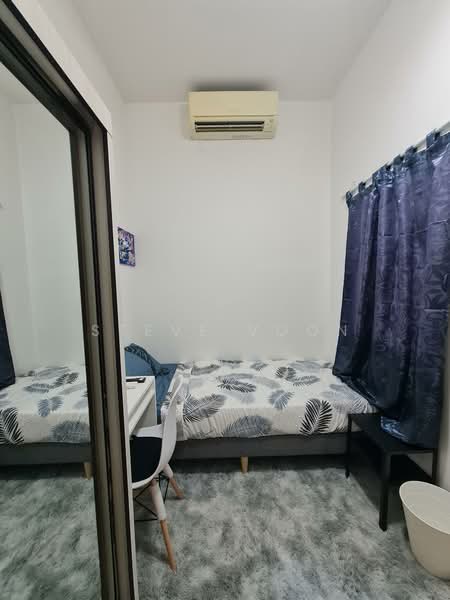 The Lakeshore, 31 Jurong West Street 41, Room Rental, 100 sqft, Condominium For Rent, by Steve Voon, 60022078 - Bedroom - PropertyGuru.com.sg