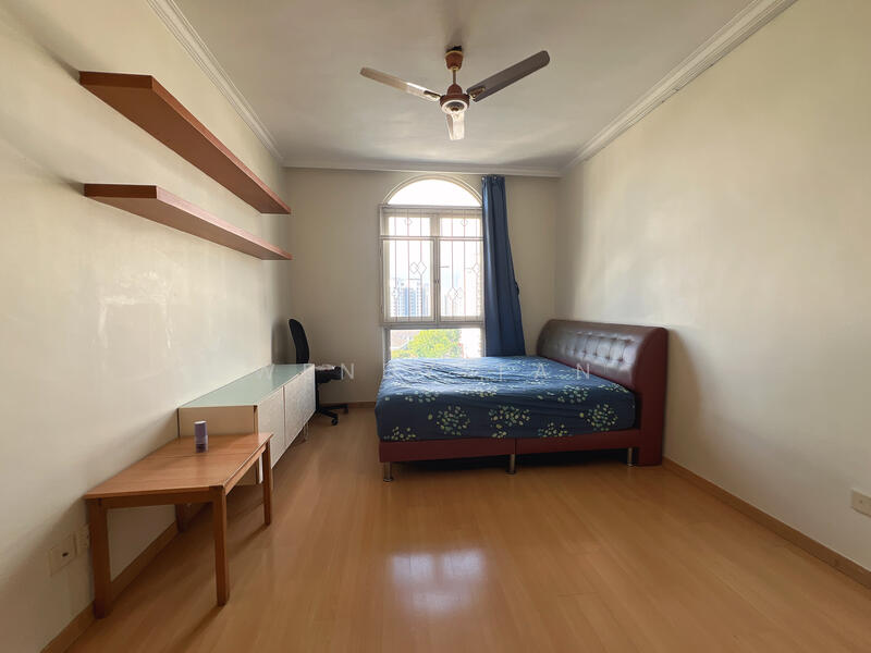 For Sale - Rivervale Crest