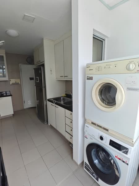 The Spectrum, 507 Pasir Panjang Road, Room Rental, 100 sqft, Condominium For Rent, by Steve Voon, 60022104 - Kitchen - PropertyGuru.com.sg