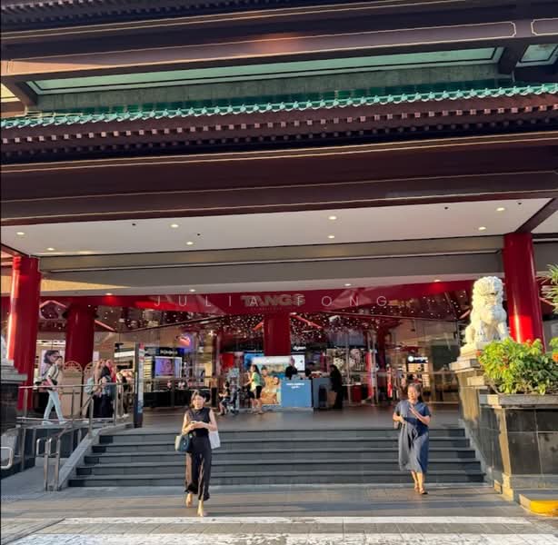 Tangs Plaza, 320 Orchard Road, 183 sqft, Mall Shop For Rent, by Julia Fong, 60022203 - Exterior - CommercialGuru.com.sg