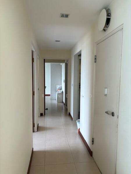 22 Teban Gardens Road, 22 Teban Gardens Road, 3 Bedrooms, 990 sqft, HDB Flat For Rent, by Irene Ho, 60022543 - Corridor - PropertyGuru.com.sg