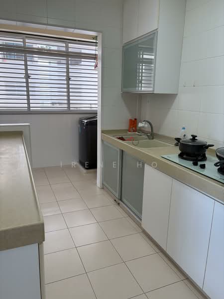 22 Teban Gardens Road, 22 Teban Gardens Road, 3 Bedrooms, 990 sqft, HDB Flat For Rent, by Irene Ho, 60022543 - Kitchen - PropertyGuru.com.sg