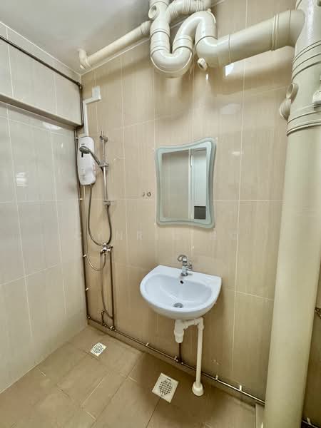 118C Jalan Membina, 118C Jalan Membina, 4 Bedrooms, 1,184 sqft, HDB Flat For Rent, by Cynric Ho, 60022804 - PropertyGuru.com.sg