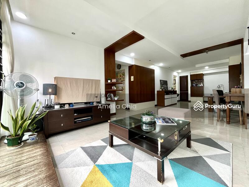 For Sale - 404A Fernvale Lane