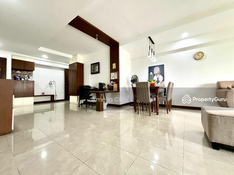 For Sale - 404A Fernvale Lane
