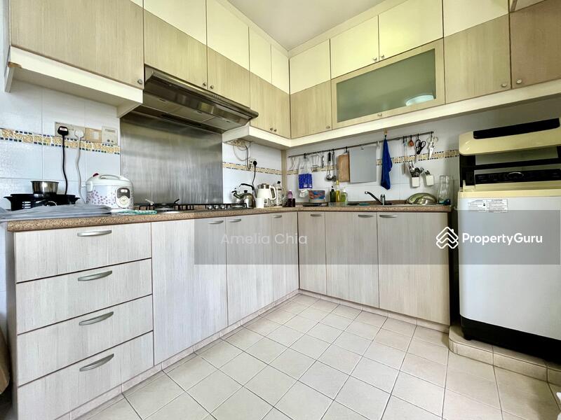 For Sale - 404A Fernvale Lane