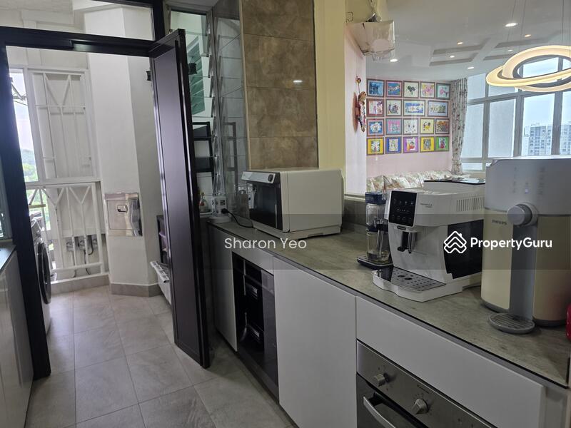 Modern Kitchen