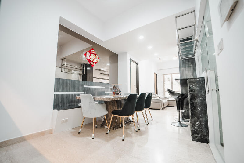 Maple Woods, 985 Bukit Timah Road, 2 Bedrooms, 951 sqft, Condominium For Rent, by Celest Ho, 60023308 - Dining Room - PropertyGuru.com.sg