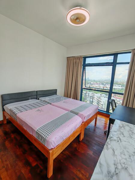 Blue Horizon, 21 West Coast Crescent, Room Rental, 210 sqft, Condominium For Rent, by Lorina Liu, 60023478 - PropertyGuru.com.sg