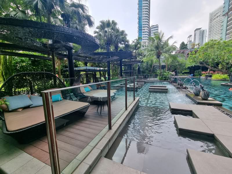 OUE Twin Peaks, 33 Leonie Hill Road, 3 Bedrooms, 1,399 sqft, Condominium For Rent, by Tiffany Sheng, 60023528 - Pool - PropertyGuru.com.sg