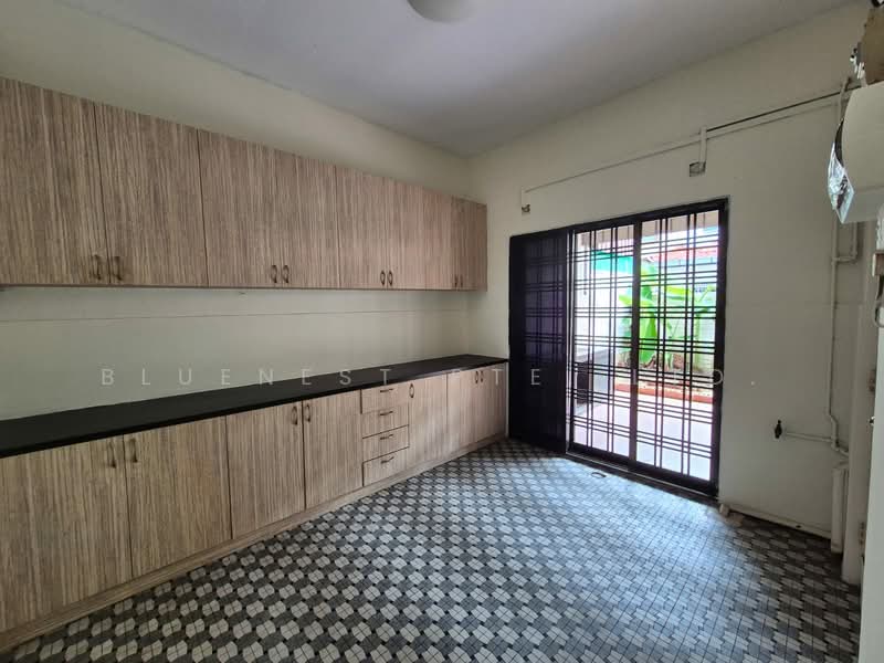 Joo Chiat Place, Joo Chiat Place, 3 Bedrooms, 2,600 sqft, Terraced House For Rent, by KENNETH CHUA, 60023840 - Kitchen - PropertyGuru.com.sg