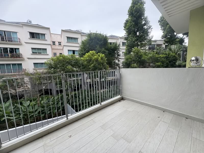 Pollen & Bleu, 15 Farrer Drive, 2 Bedrooms, 1,163 sqft, Condominium For Rent, by Juvy Yew, 60023896 - Balcony - PropertyGuru.com.sg