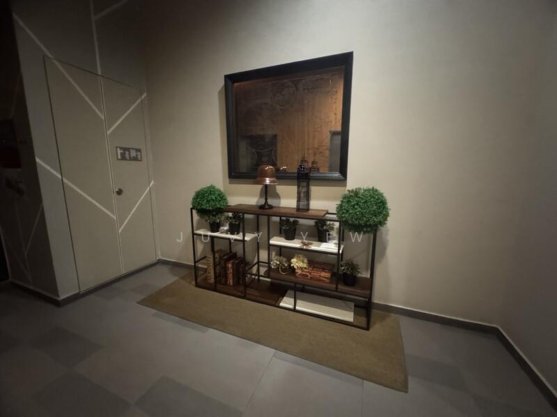 Pollen & Bleu, 15 Farrer Drive, 2 Bedrooms, 1,163 sqft, Condominium For Rent, by Juvy Yew, 60023896 - Entrance - PropertyGuru.com.sg