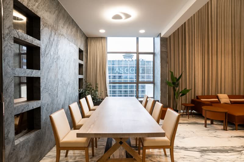 The Laurels @ Cairnhill Road, 38 Cairnhill Road, 2 Bedrooms, 3,850 sqft, Condominium For Sale, by Keith Lim, 60024058 - Dining Room - PropertyGuru.com.sg
